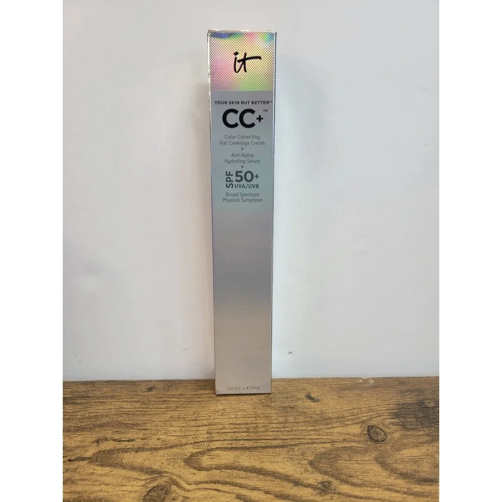 IT Cosmetics Your Skin But Better CC+ Cream SPF 50‎ Medium Color Correcting